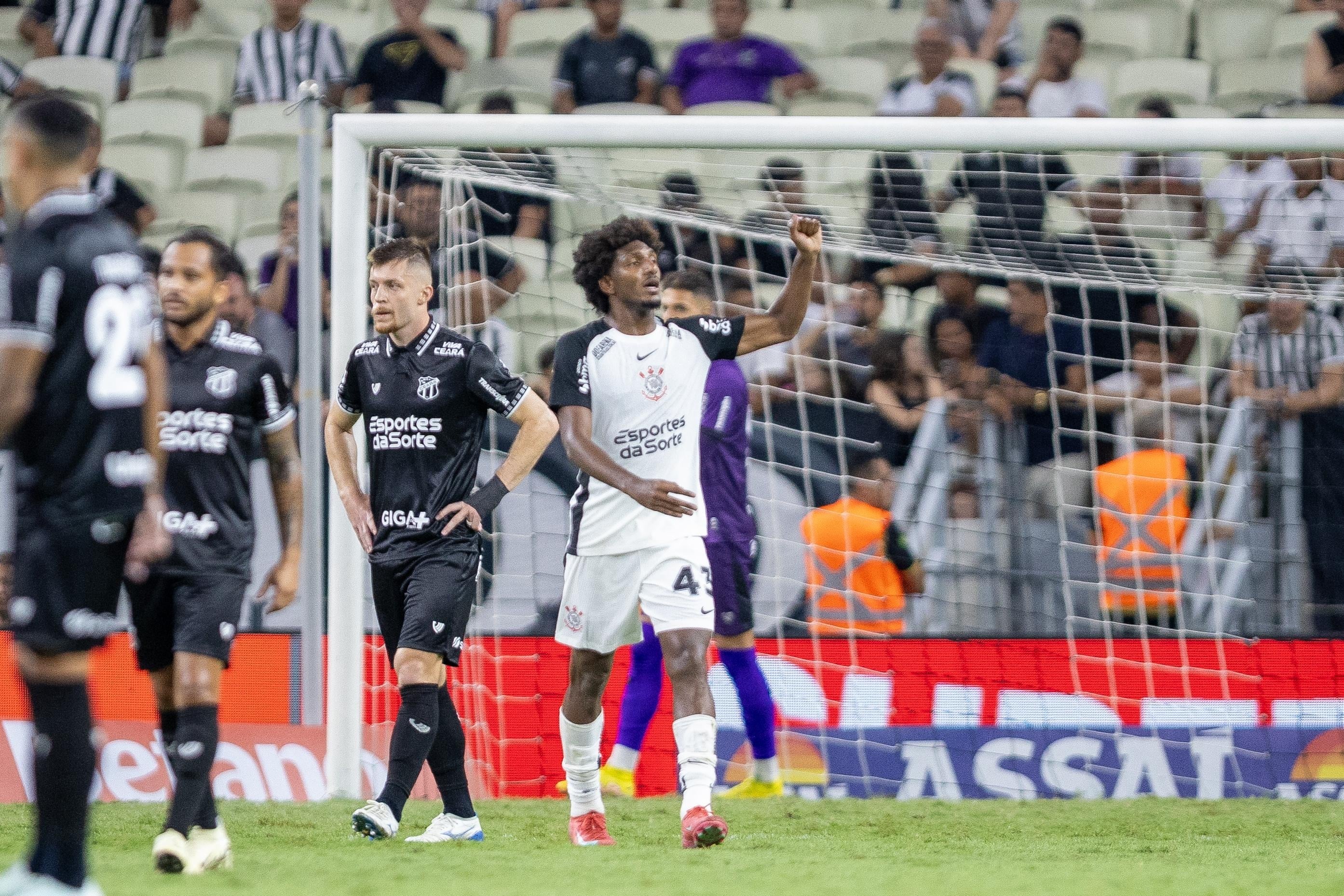 Talles Magno, autor do único gol da partida (Foto: Baggio Rodrigues/AGIF)