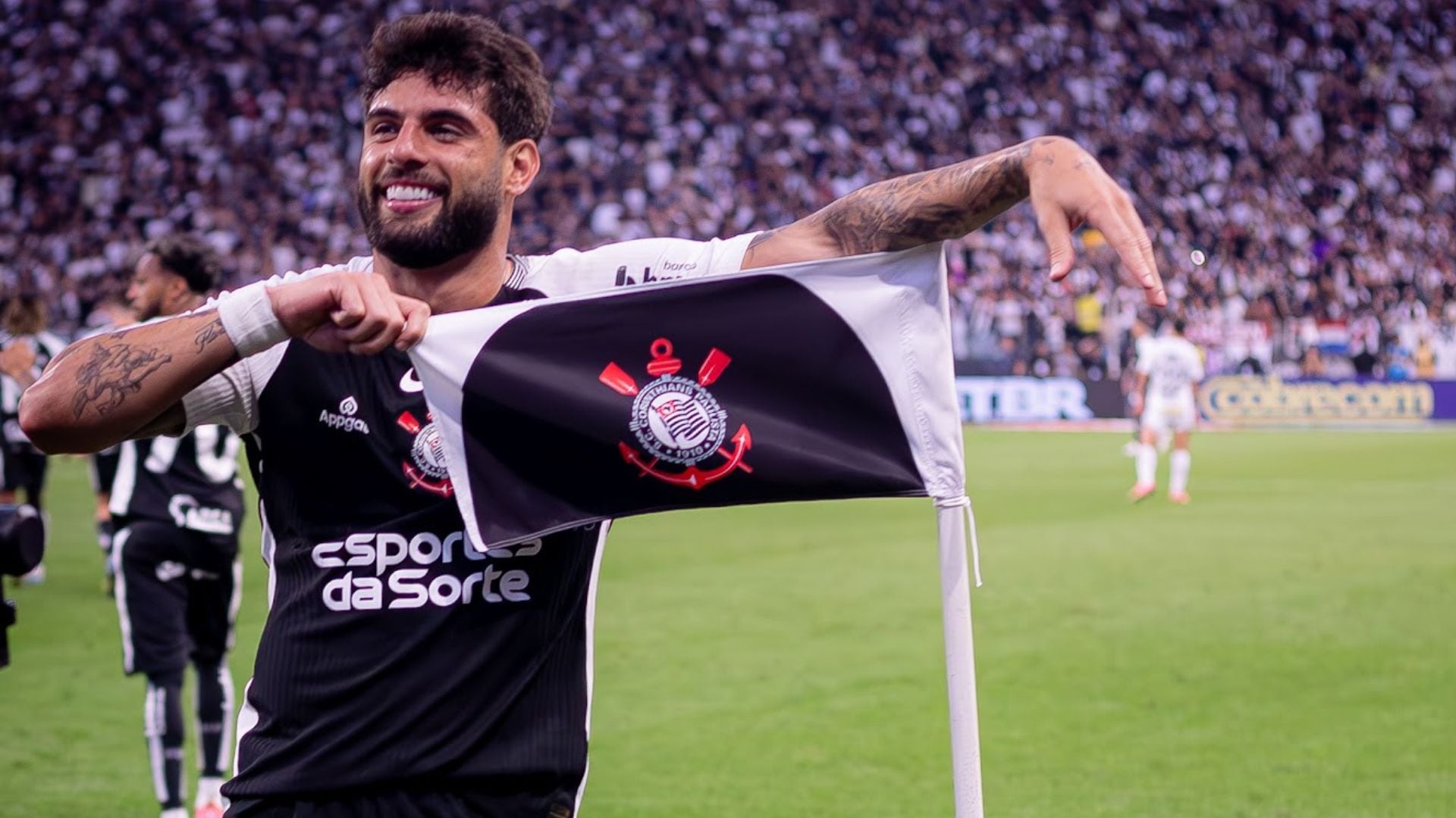 Reforços caseiros: Yuri Alberto e Kaio César treinam e viram opções contra o Coritiba